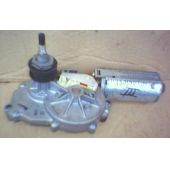 NEU + Scheibenwischer Motor / Hinten VW Bus / Transporter T4 / 701 / Modelle mit Spritzdüse - 9.90 - 8.xx - He