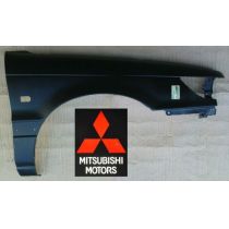 NEU + Kotflügel Mitsubishi Colt / Lancer C 50 Lim. / Fließheck R - 9.88 - 8.91 - Orig. MB549986 / MR208880 MF