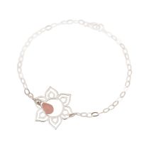 GEMSHINE Damenarmband aus 925 Silber mit YOGA Lotusblume und Rosenquarz