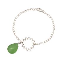 GEMSHINE Damenarmband aus 925 Silber mit YOGA Lotusblume und Chalcedon Tropfen