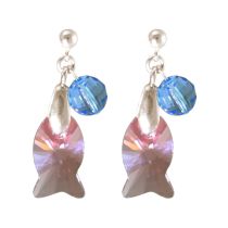 Gemshine - Damen - Ohrringe - 925 Silber - Fisch - Rosa - Blau - MADE WITH SWAROVSKI ELEMENTS® - 3 cm