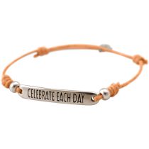 Gemshine - Damen - Armband - Gravur - CELEBRATE EACH DAY - Silber - Hellkoralle - Rose