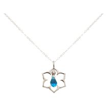 GEMSHINE Damenhalskette aus 925 Silber mit YOGA Lotusblume und Blautopas Quarz