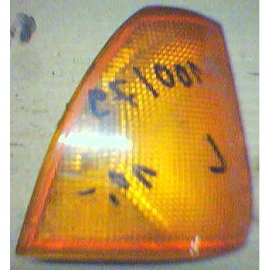 Blinker / Blinklicht / Blinkleuchte Audi 100 43 .1 / Avant gelb - 9.76 - 8.80 - gebraucht | MAV - [ 1186 ]