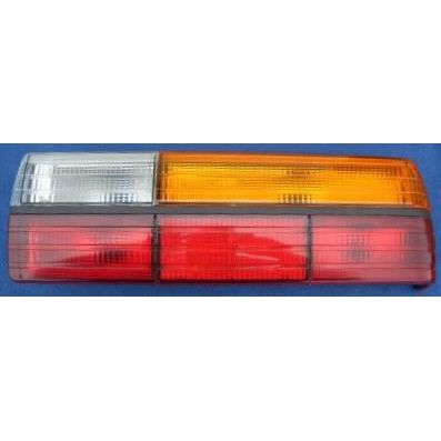 NEU + Rücklicht / Rückleuchte / Heckleuchte Audi 80 / 90 81 .1 / 85 / Q / mit RFL R - 9.78 - 8.84 + + + NEU | MAV - 16747