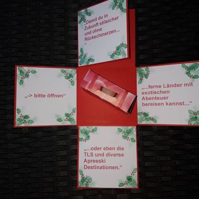 Grüne Grundbox, 10x10cm - Explosionsbox - Weihnachten Ilex Tannenzweig individuell | EX25