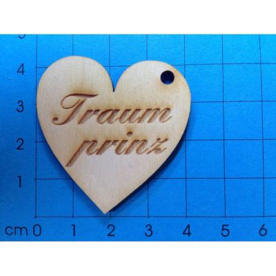 Geschenkanhänger Herz 40 mm "Traumprinz" graviert; mit 3mm Loch | HEG 26544 / EAN:4250382889533